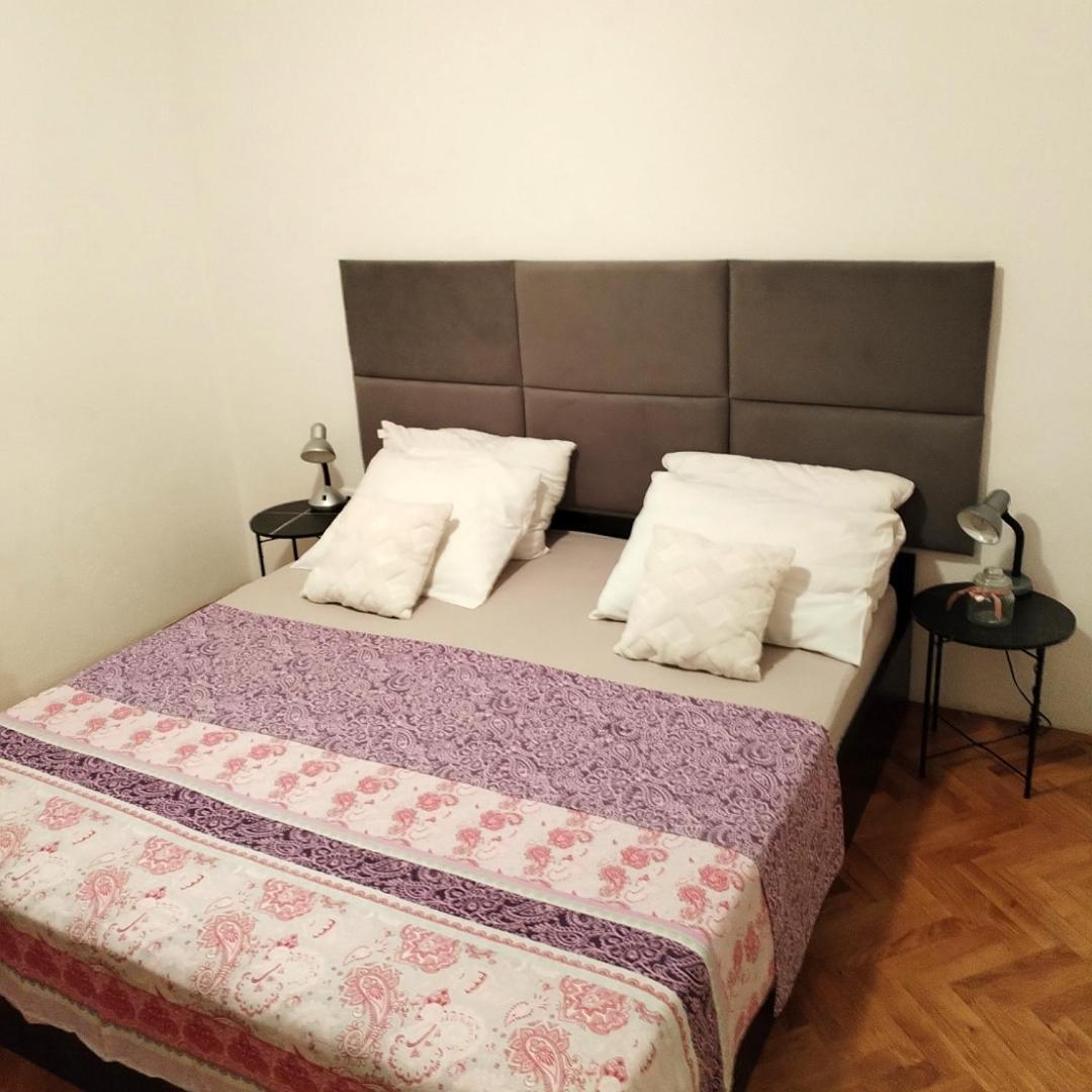 Apartment With Heated Pool And Sea View 트로기르 객실 사진